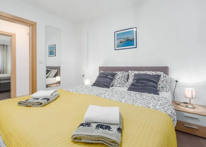 Alex Deluxe On * ポレッチ