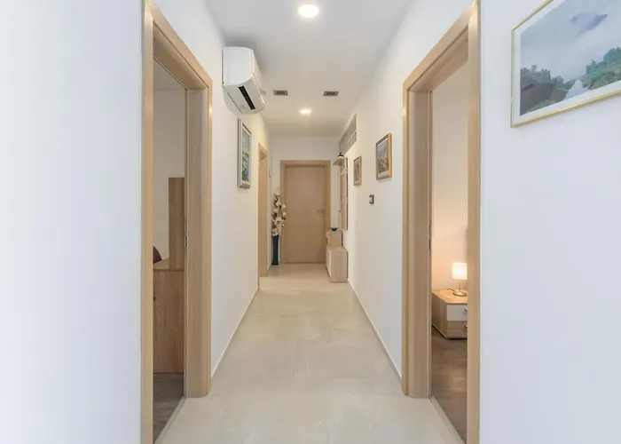 Alex Deluxe On * ポレッチ